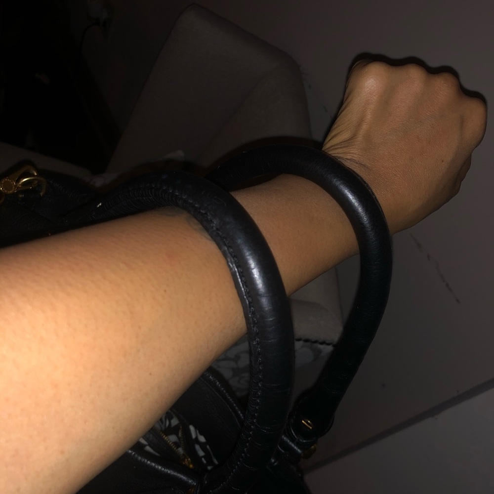 Marc Jacobs Classic Q Fran Bag Red avail as well - Picture 4 of 7